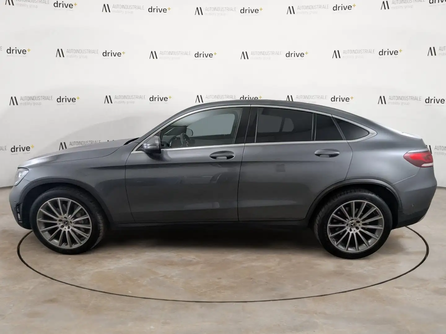 Mercedes-Benz GLC 300 300 e 4MATIC PHEV COUPE' PREMIUM PLUS Gris - 2