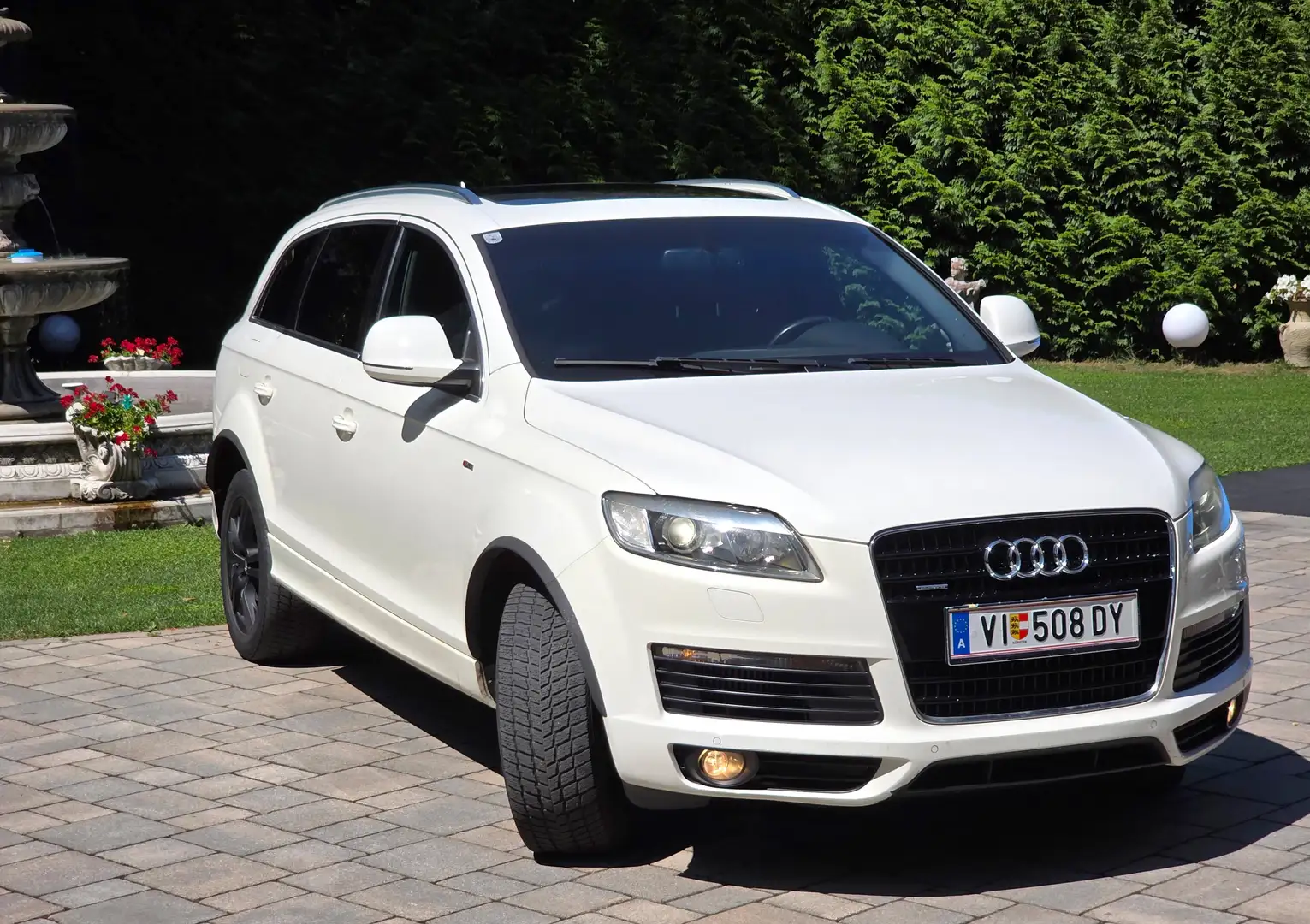 Audi Q7 Audi Q7 3,0 TDI V6 quattro DPF Tiptronic weiß S-Line Vollausstattung SUV / Geländewagen Weiß - 2