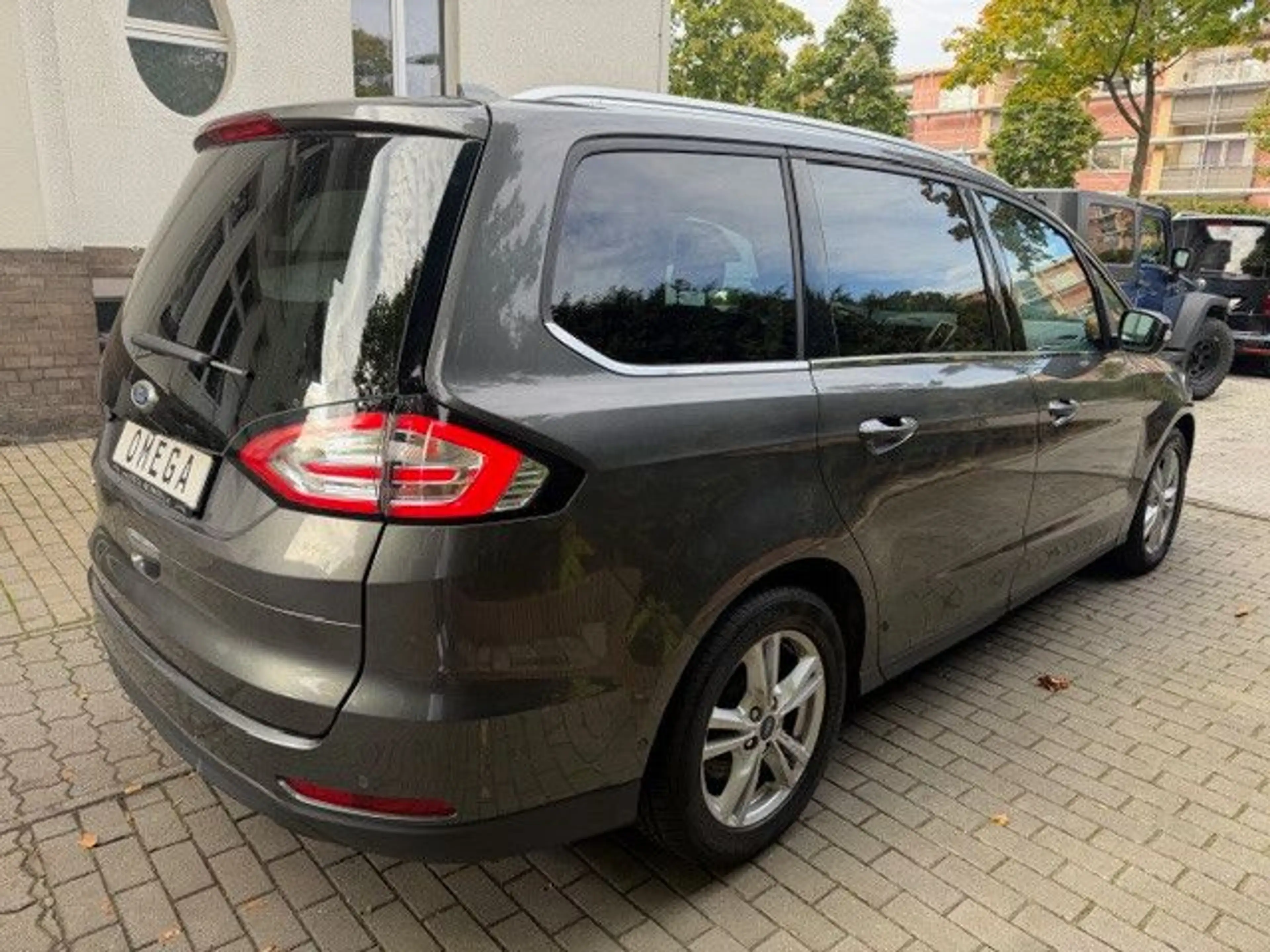 Ford Galaxy GALAXY TITANIUM |KEYLESS|KAMERA|STANDHZ|SPUR|TOT — photo 2