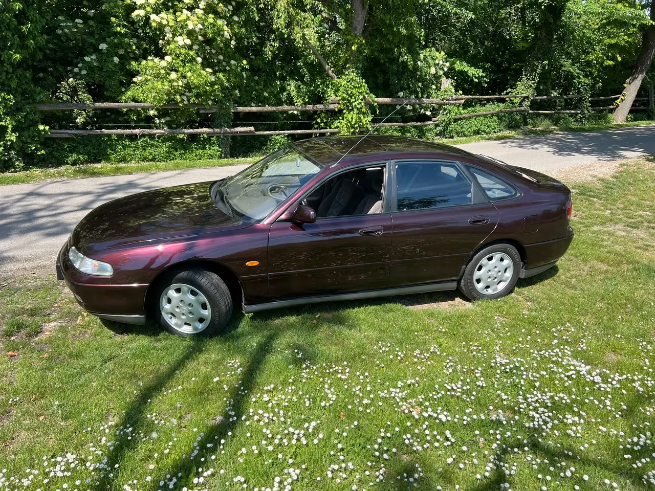 Mazda 626 2,5 i V6 Aut., foto 3