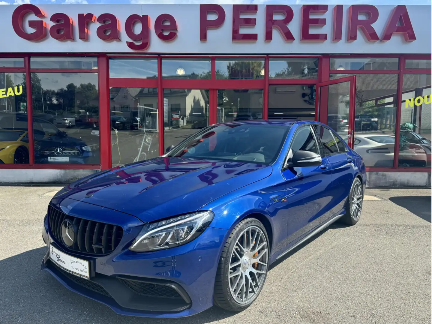 Mercedes-Benz C 63 AMG S AMG V8 BITURBO KERAMIK AKRAPOVIC F1 SPORTSITZE H Bleu - 2