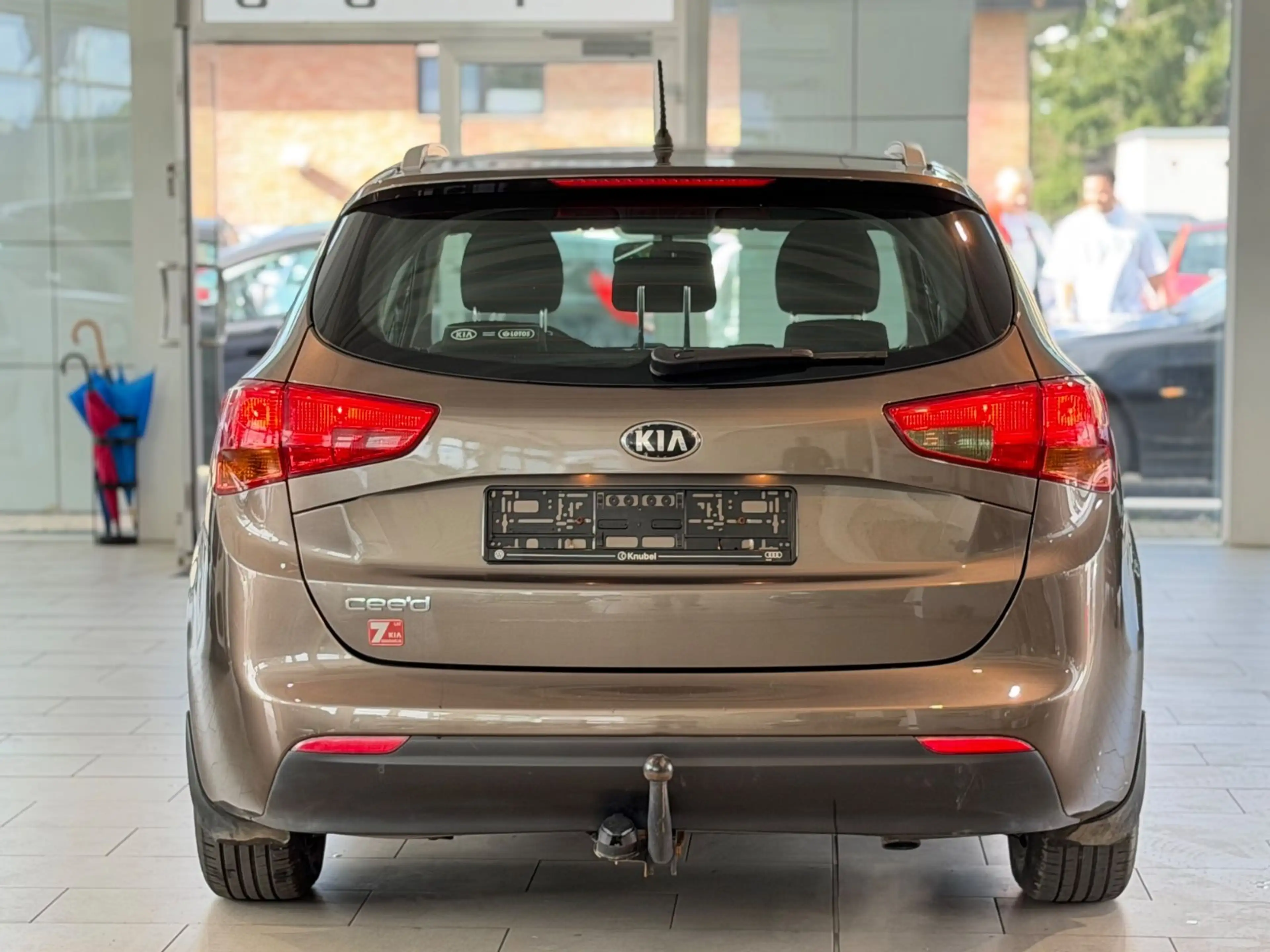 Kia Ceed SW / cee'd SW Edition 7*KLIMA*AHK*SPORT*BT* — photo 9