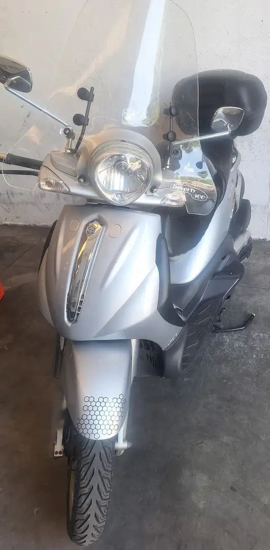 Piaggio Beverly 500 Argento - 1