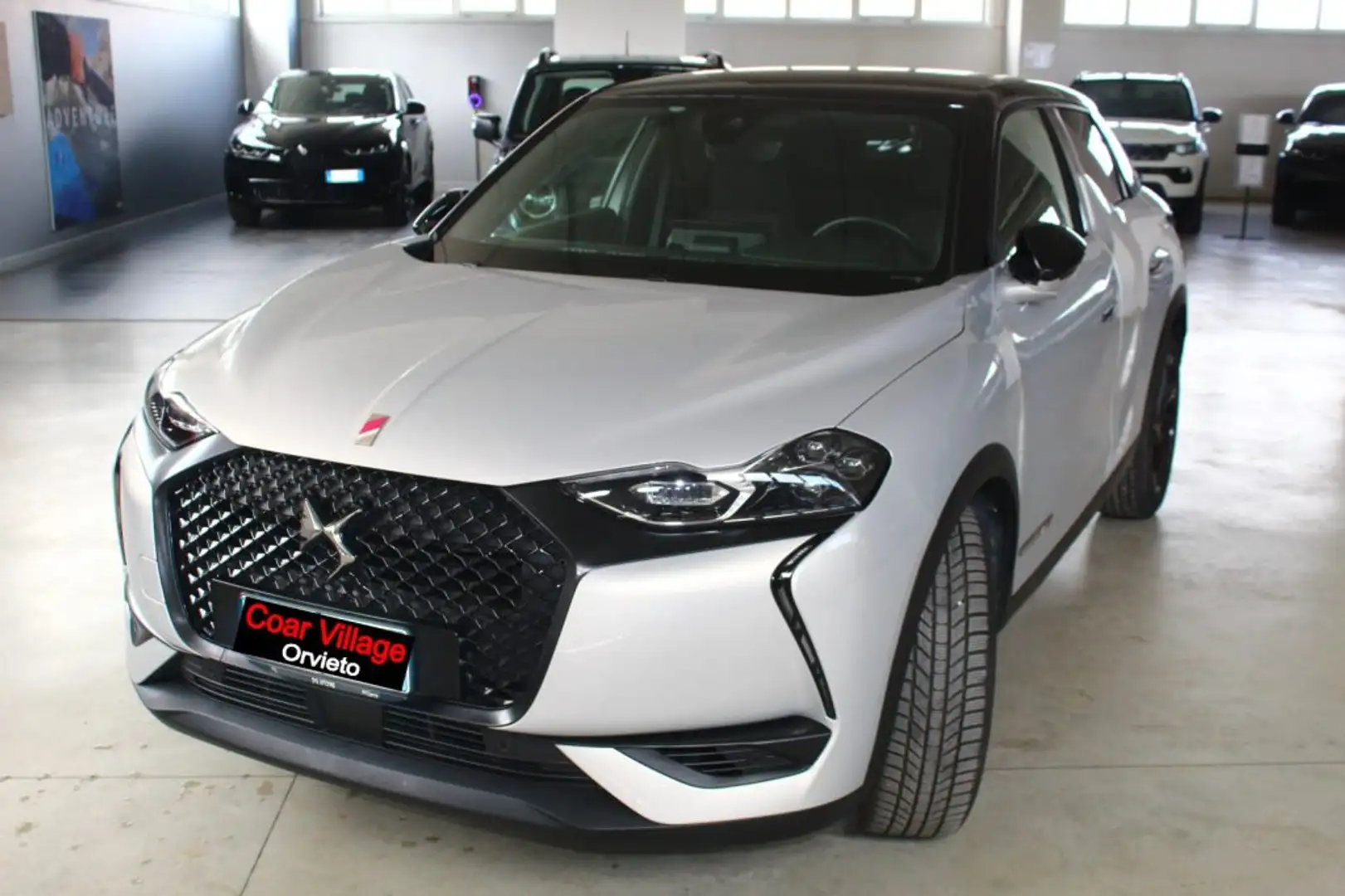 DS Automobiles DS 3 PureTech 130 aut. Bastille Business Šedá - 1