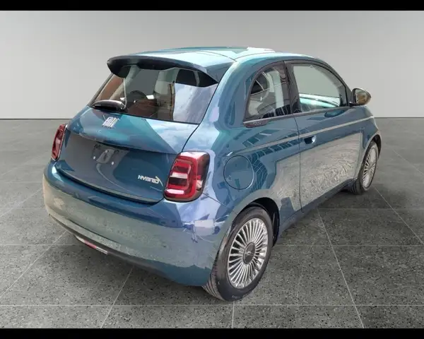Fiat 500 view 2
