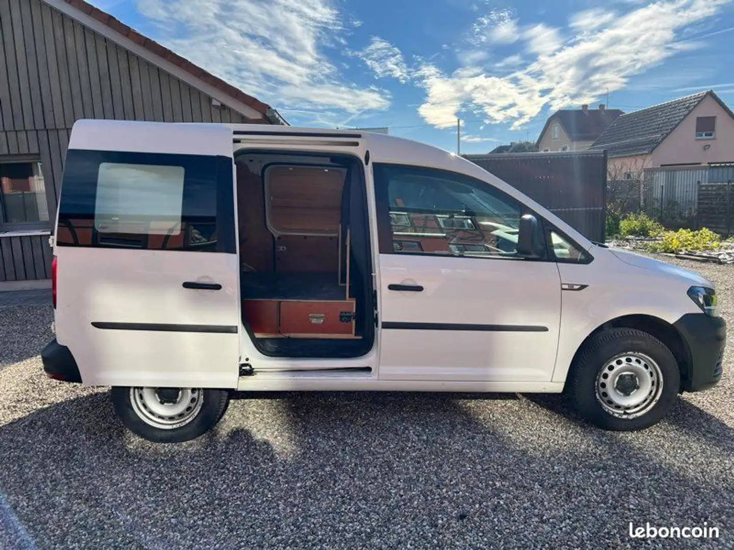 Volkswagen Caddy 11 658 HT 4 Motion 2L 122ch Blanc - 2