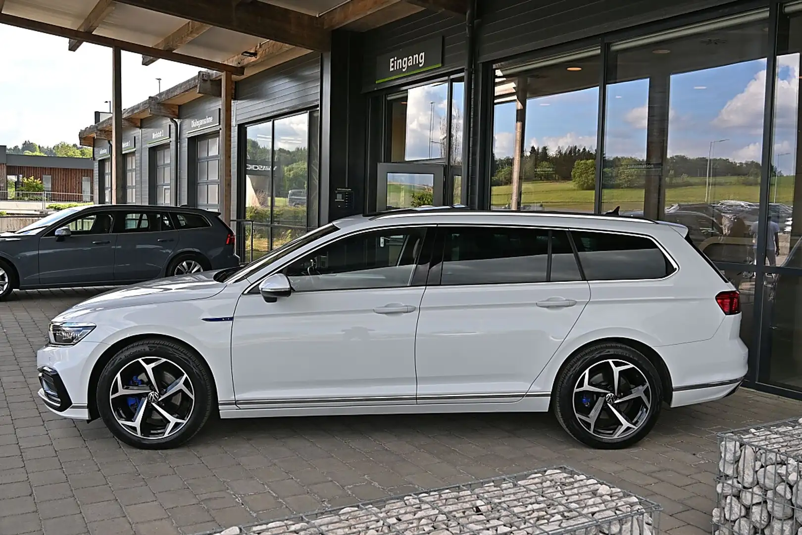 Volkswagen Passat Variant GTE 1,4 TSI e-Hybrid GTE DSG ACC, iQMatrixLED, ... Weiß - 2