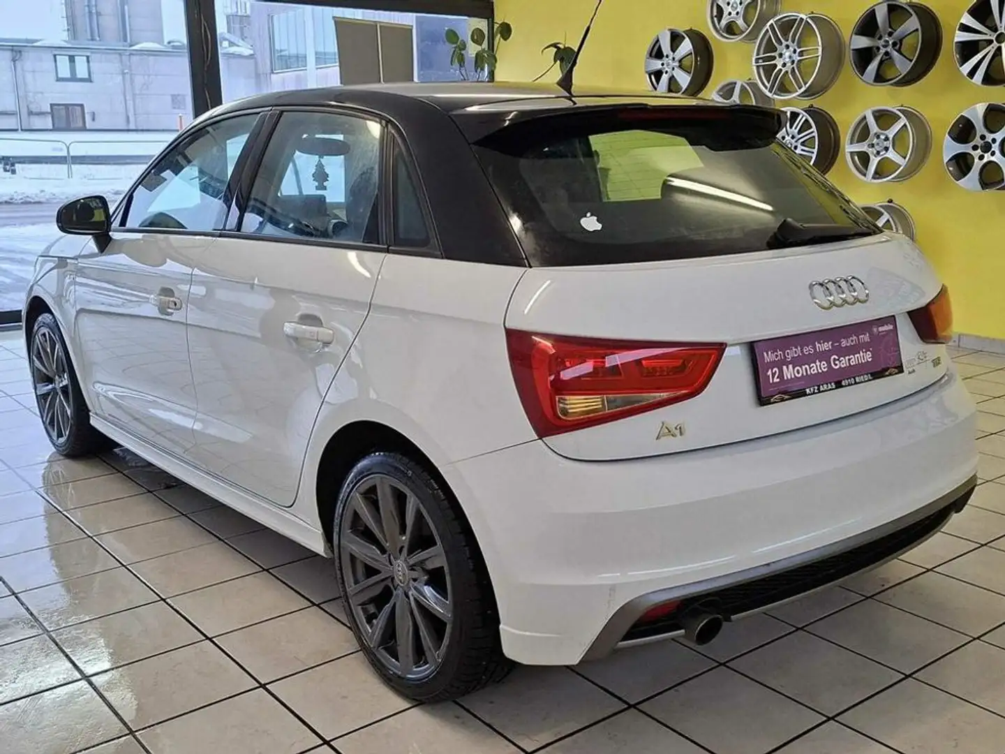 Audi A1 S-LINE KLIMA, TEMPOMAT, SITZHEIZUNG Weiß - 2