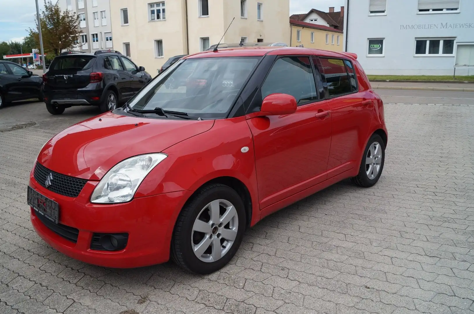 Suzuki Swift 1.5 Comfort,74KW,Klima,Alu,Keyless.... Rot - 2