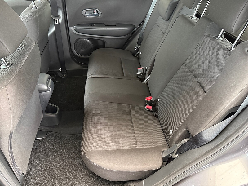 Honda HR-V 1,5 i-VTEC Comfort — photo 11