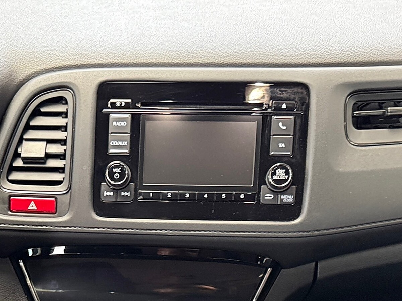 Honda HR-V 1,5 i-VTEC Comfort — photo 13