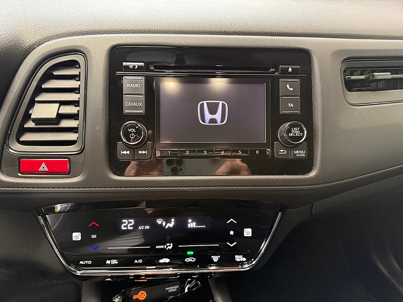 Honda HR-V 1,5 i-VTEC Comfort — photo 15