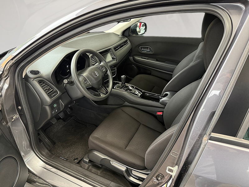 Honda HR-V 1,5 i-VTEC Comfort — photo 10