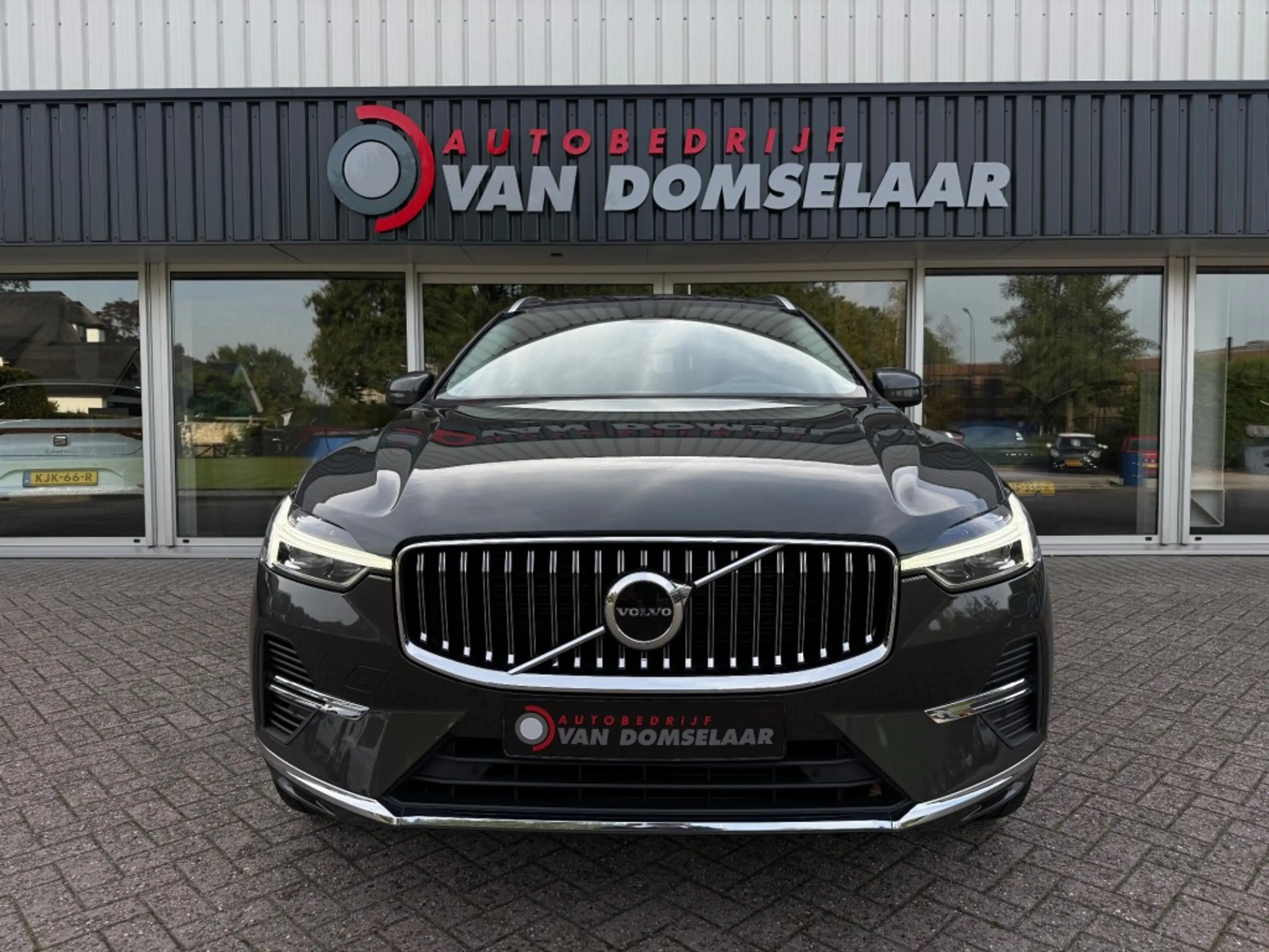 Volvo XC60 2.0 T6 Plug-in hybrid AWD Inscription Expression - — photo 50