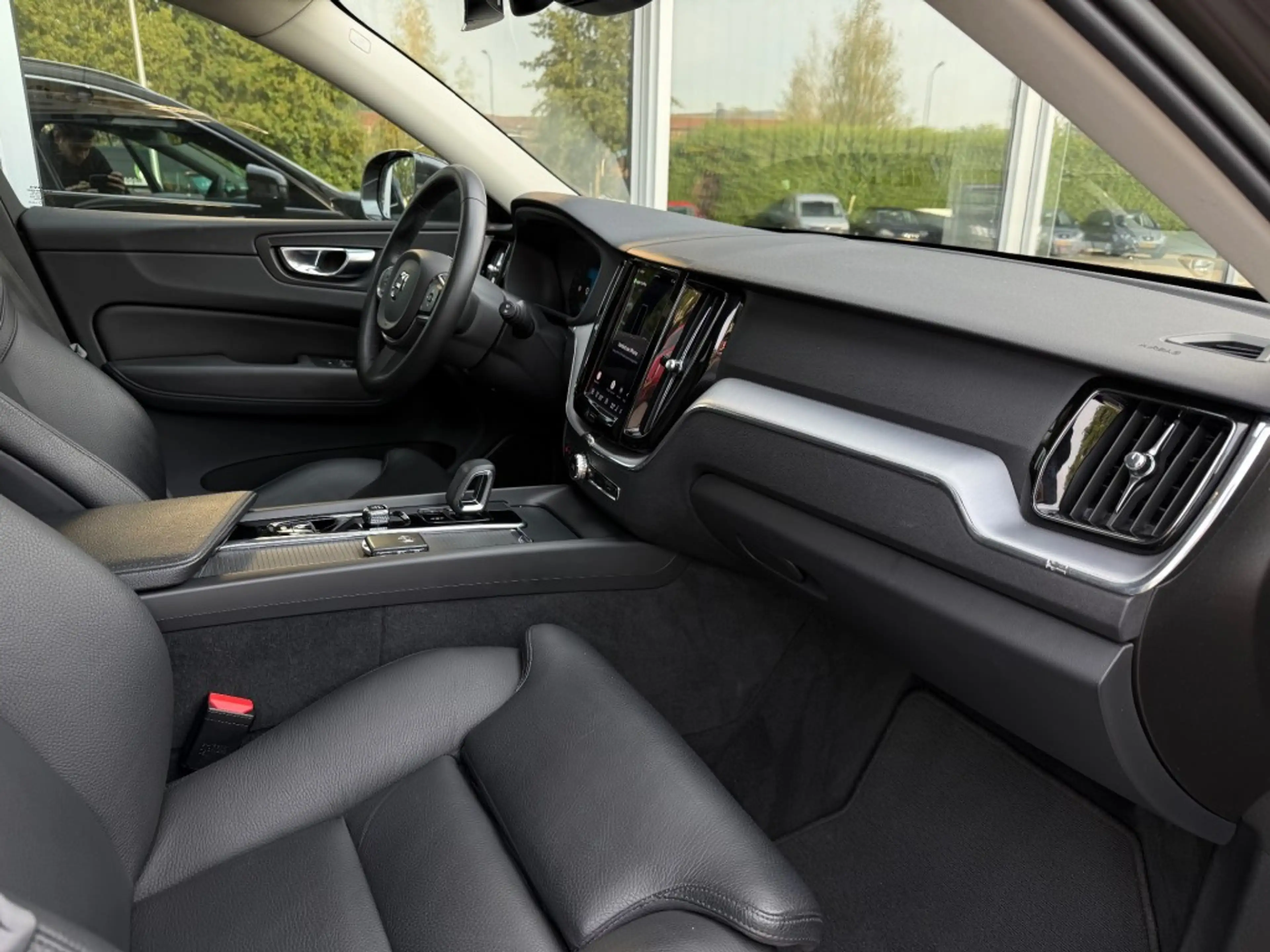 Volvo XC60 2.0 T6 Plug-in hybrid AWD Inscription Expression - — photo 24