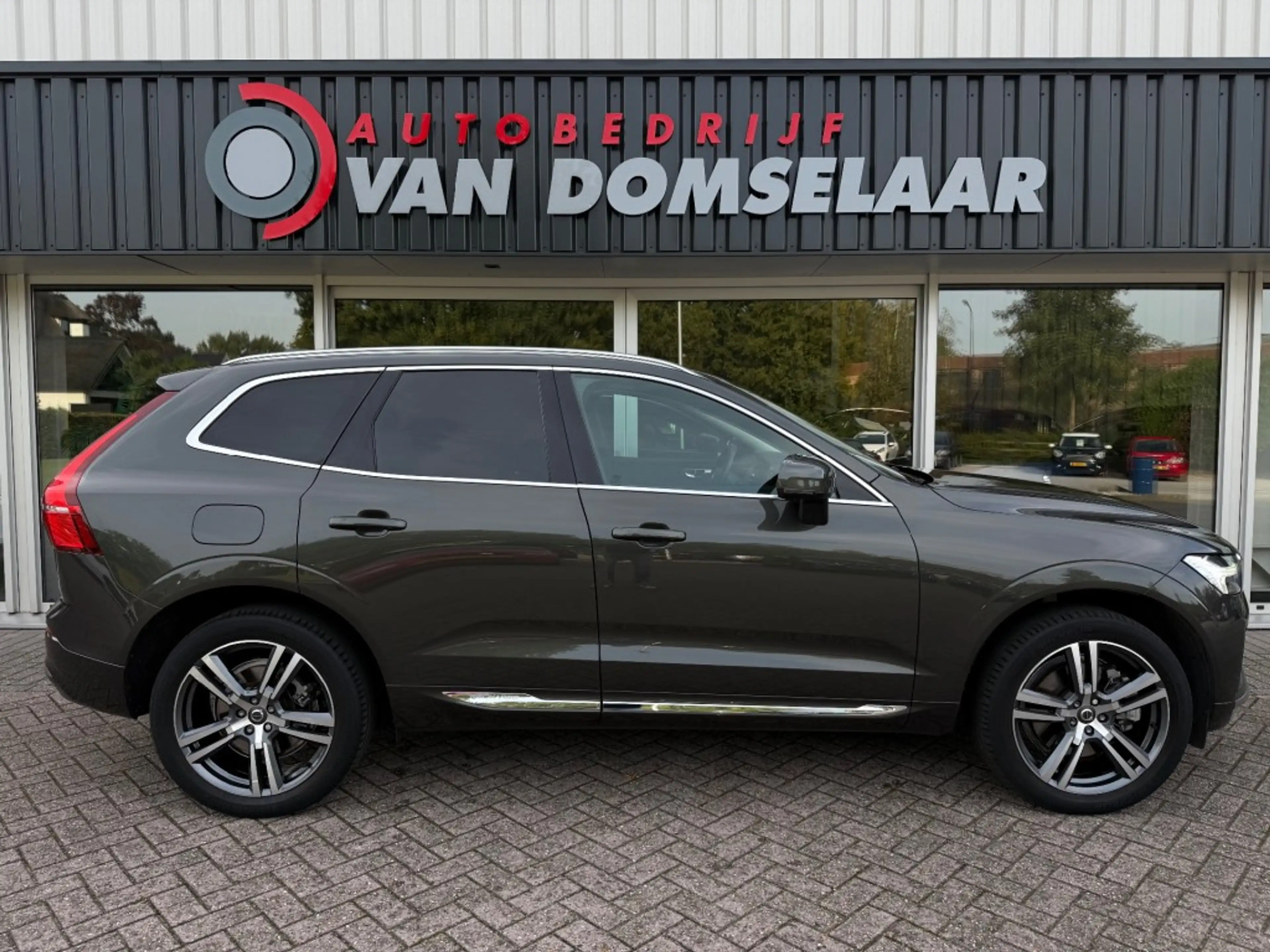 Volvo XC60 2.0 T6 Plug-in hybrid AWD Inscription Expression - — photo 49