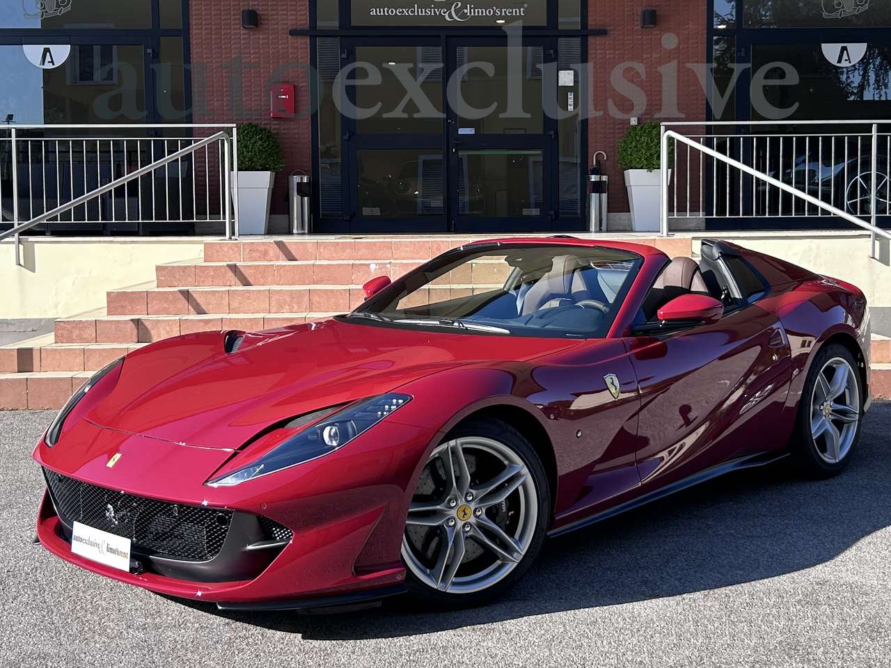 Ferrari 812 GTS 6.5 dct (ROSSO MUGELLO)