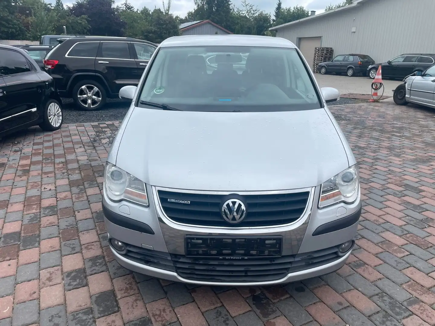 Volkswagen Touran 1,9TDI Conceptline Silber - 2