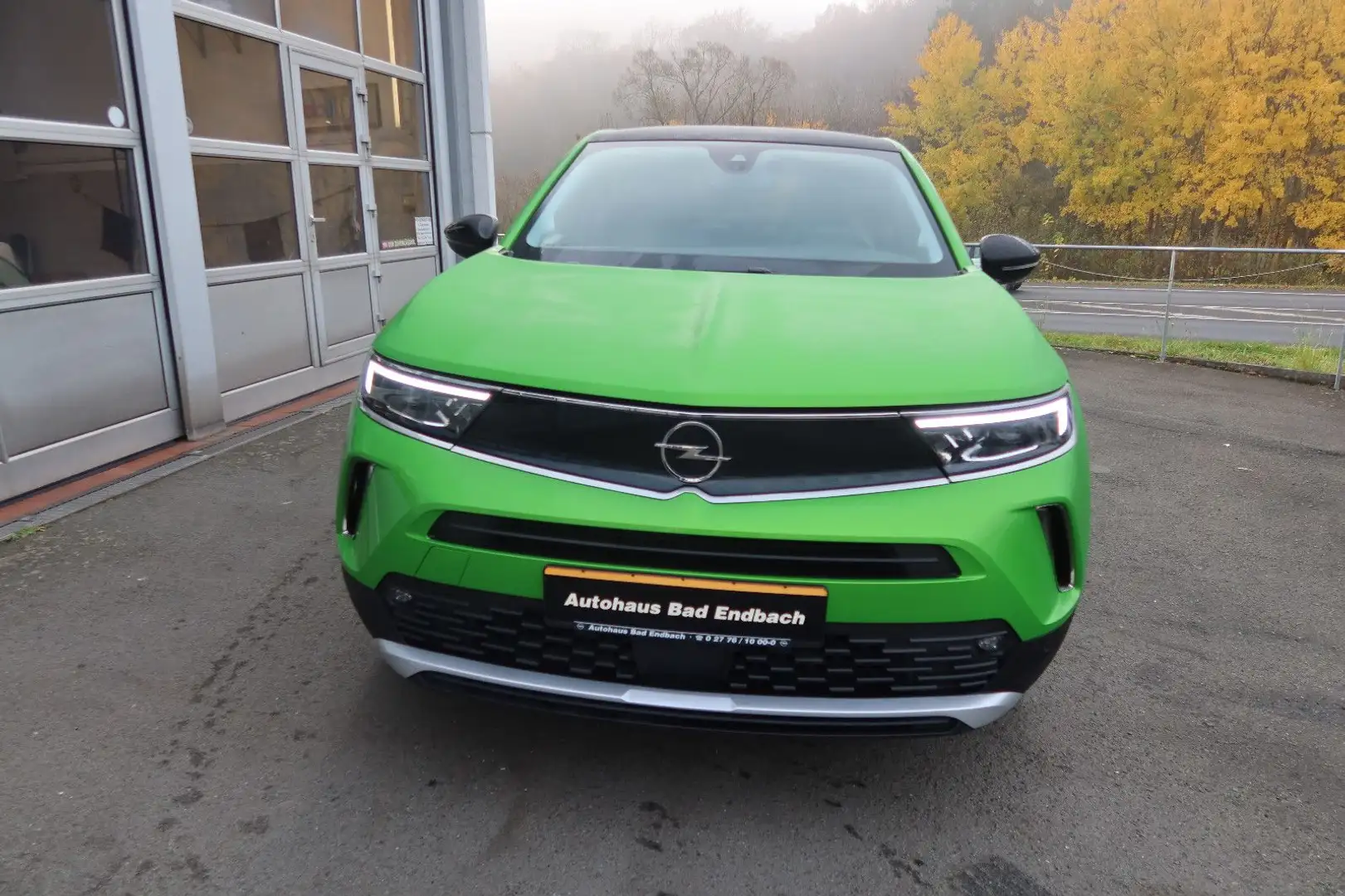 Opel Mokka Elegance Automatik Grün - 2