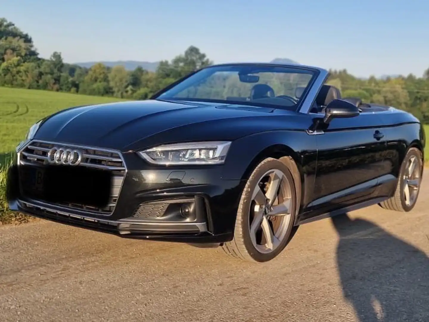 Audi A5 quattro design S-Line Schwarz - 1