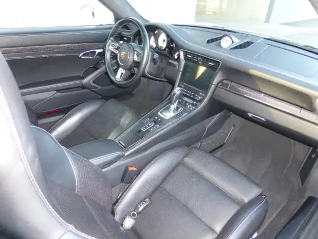 Porsche 911 991 Turbo S Ansicht 23