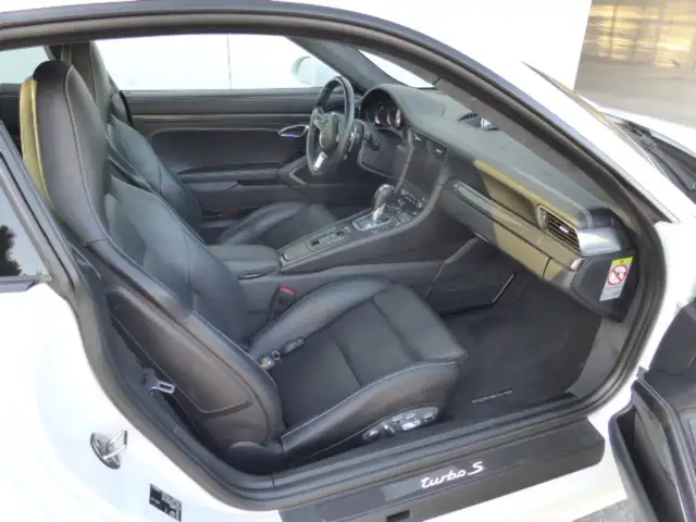 Porsche 911 991 Turbo S Ansicht 22