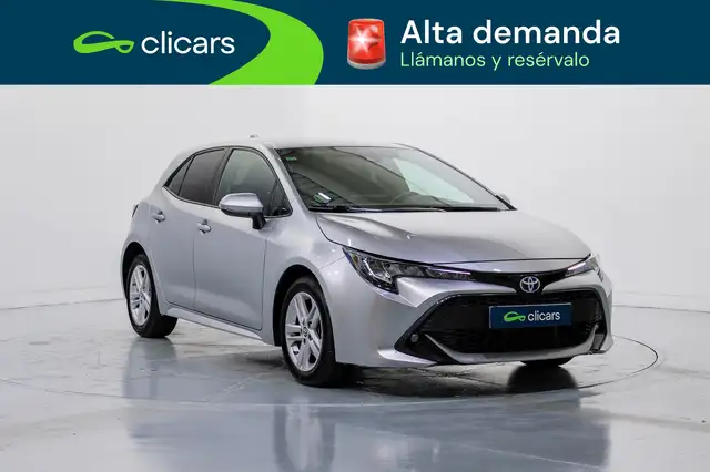 Toyota Corolla view 3