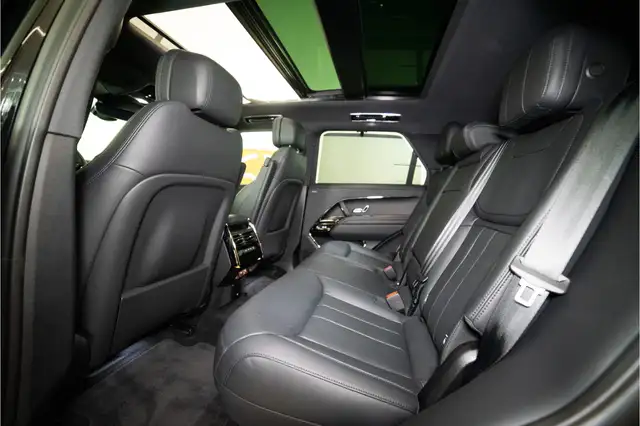 Land Rover Range Rover Sport view 30