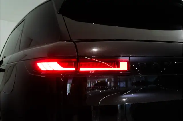 Land Rover Range Rover Sport view 16