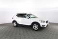 Volvo XC40 D3 Geartronic Base/Momentum Core Bianco - thumbnail 2
