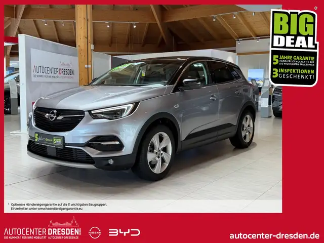 Opel Grandland 1.2 Turbo Innovation LED+Navi+Pano+SD