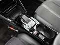 Peugeot e-2008 SUV EV GT 50 kWh 136pk | Accu SOH 92,6% | Navigati Gris - thumbnail 15