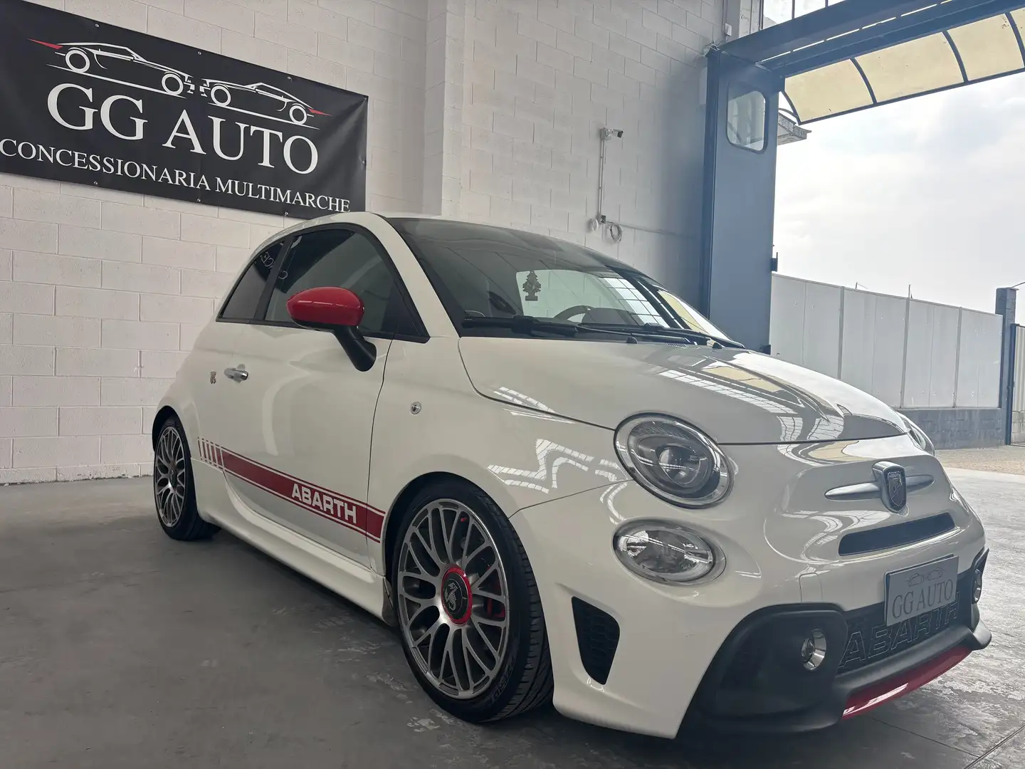 Abarth 595 Turismo 595 1.4 t-jet Turismo 165cv Blanc - 1