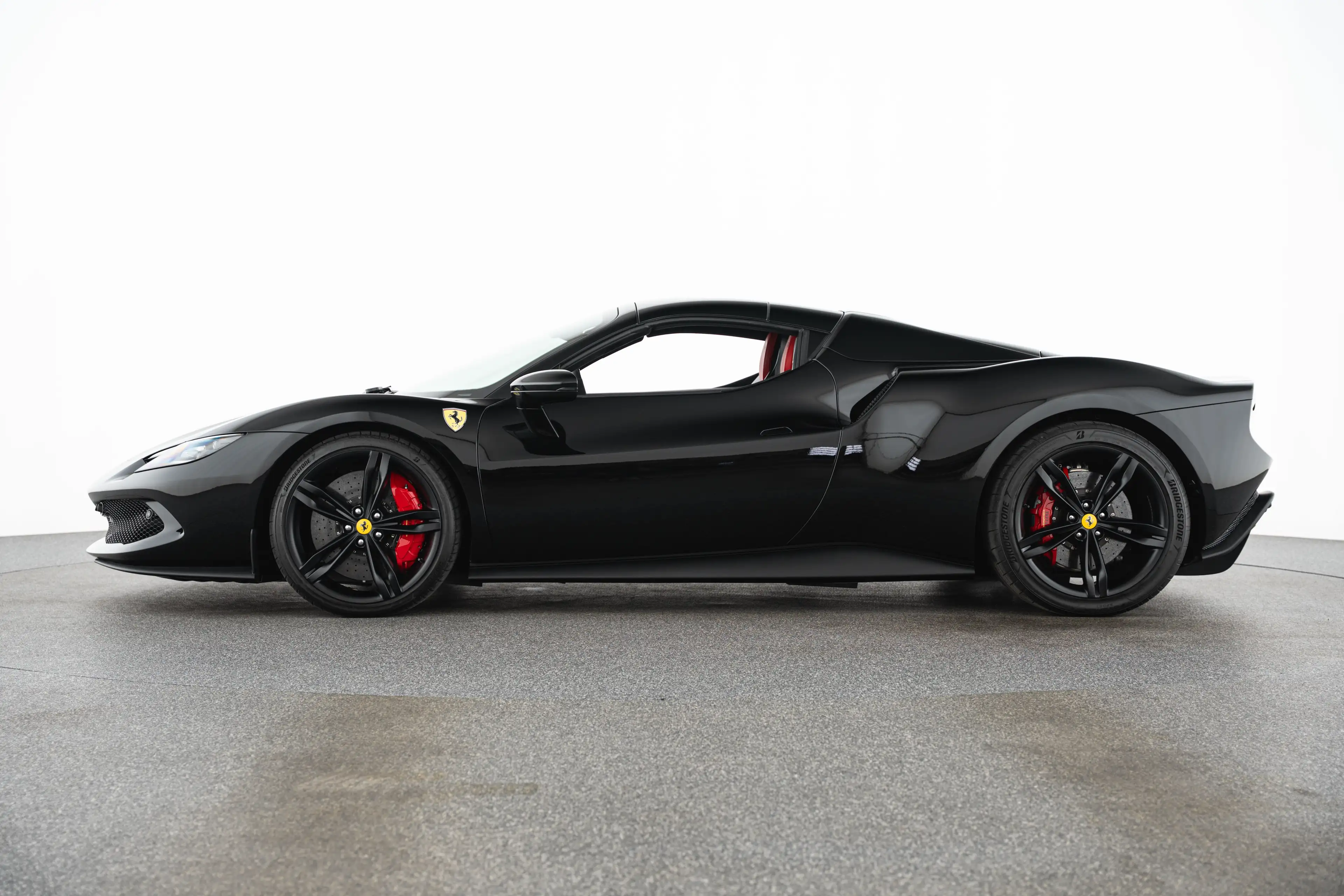 Ferrari 296 GTS "Atelier Car" — photo 8
