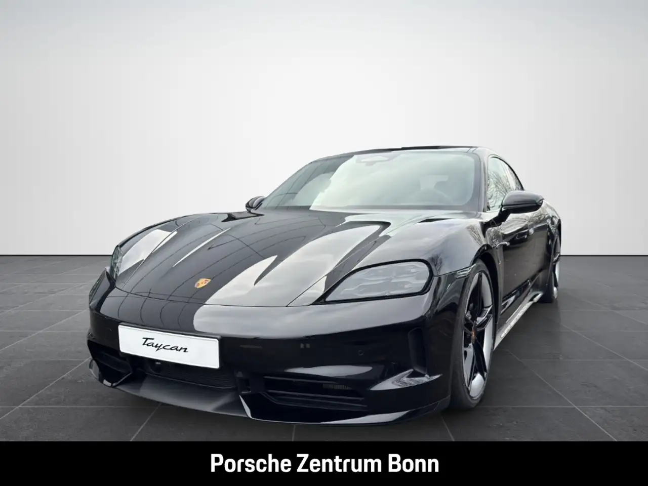 Porsche Taycan Black Edition HA-Lenkung InnoDrive 21-Zoll