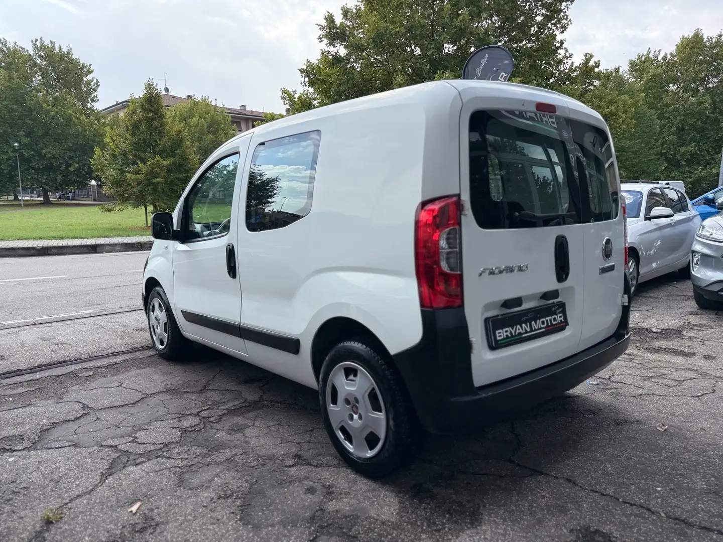Fiat Fiorino Fiorino 1.3 MJT 95CV Cargo SX Wit - 2
