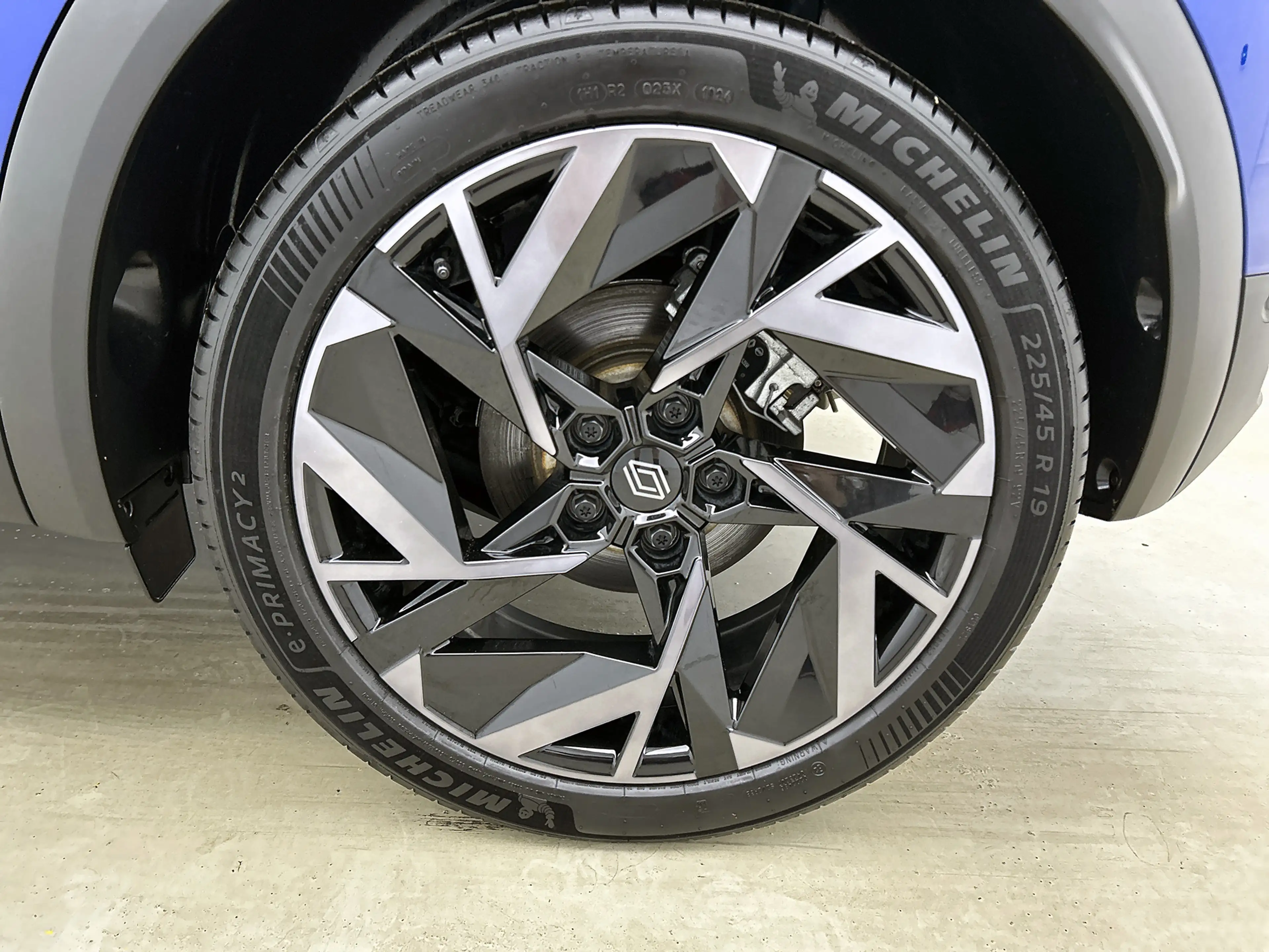 Renault Captur 1.6 E-Tech full hybrid 145 esprit Alpine Pano, H&K — photo 16