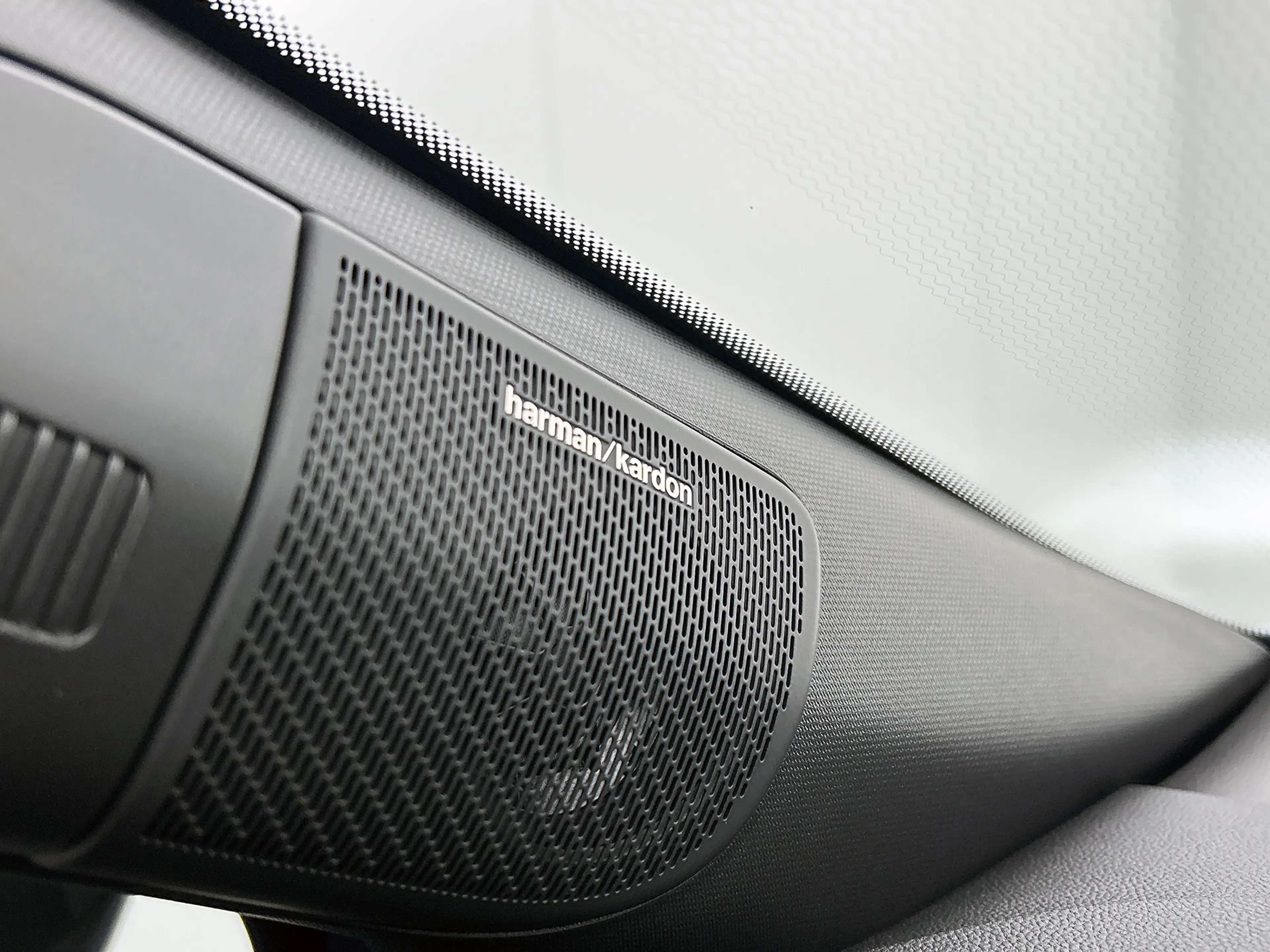 Renault Captur 1.6 E-Tech full hybrid 145 esprit Alpine Pano, H&K — photo 28