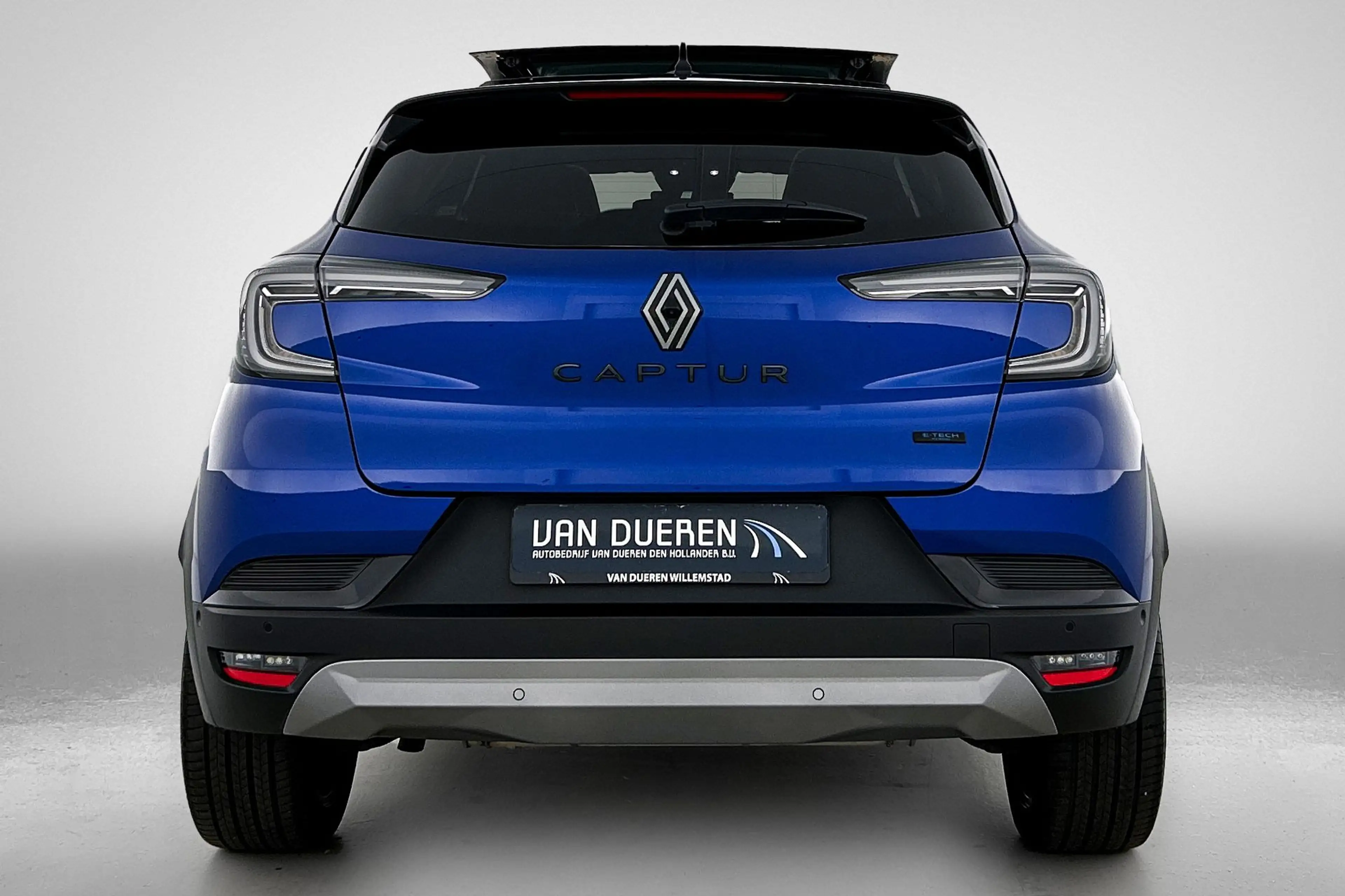 Renault Captur 1.6 E-Tech full hybrid 145 esprit Alpine Pano, H&K — photo 26