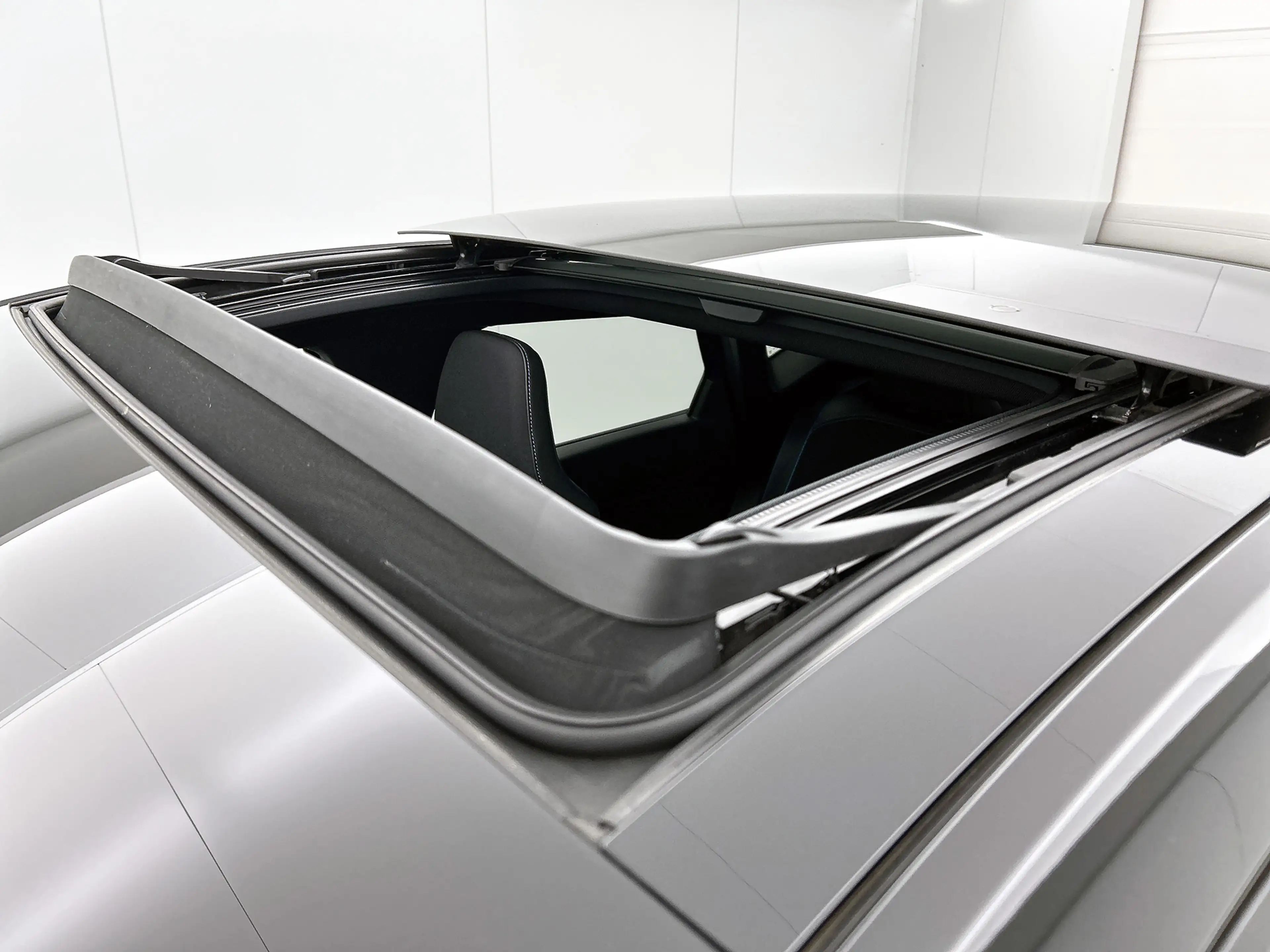 Renault Captur 1.6 E-Tech full hybrid 145 esprit Alpine Pano, H&K — photo 46