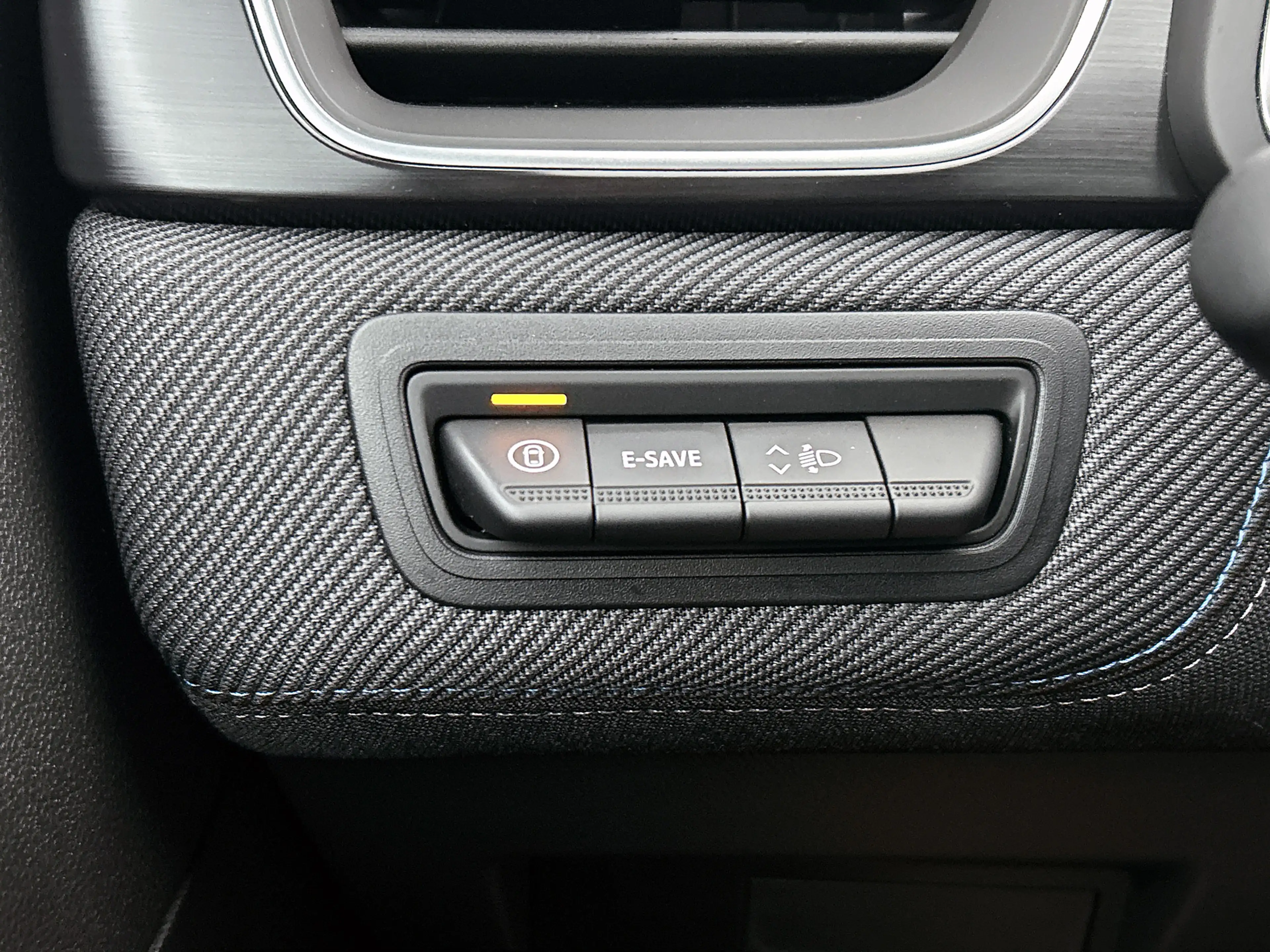 Renault Captur 1.6 E-Tech full hybrid 145 esprit Alpine Pano, H&K — photo 40