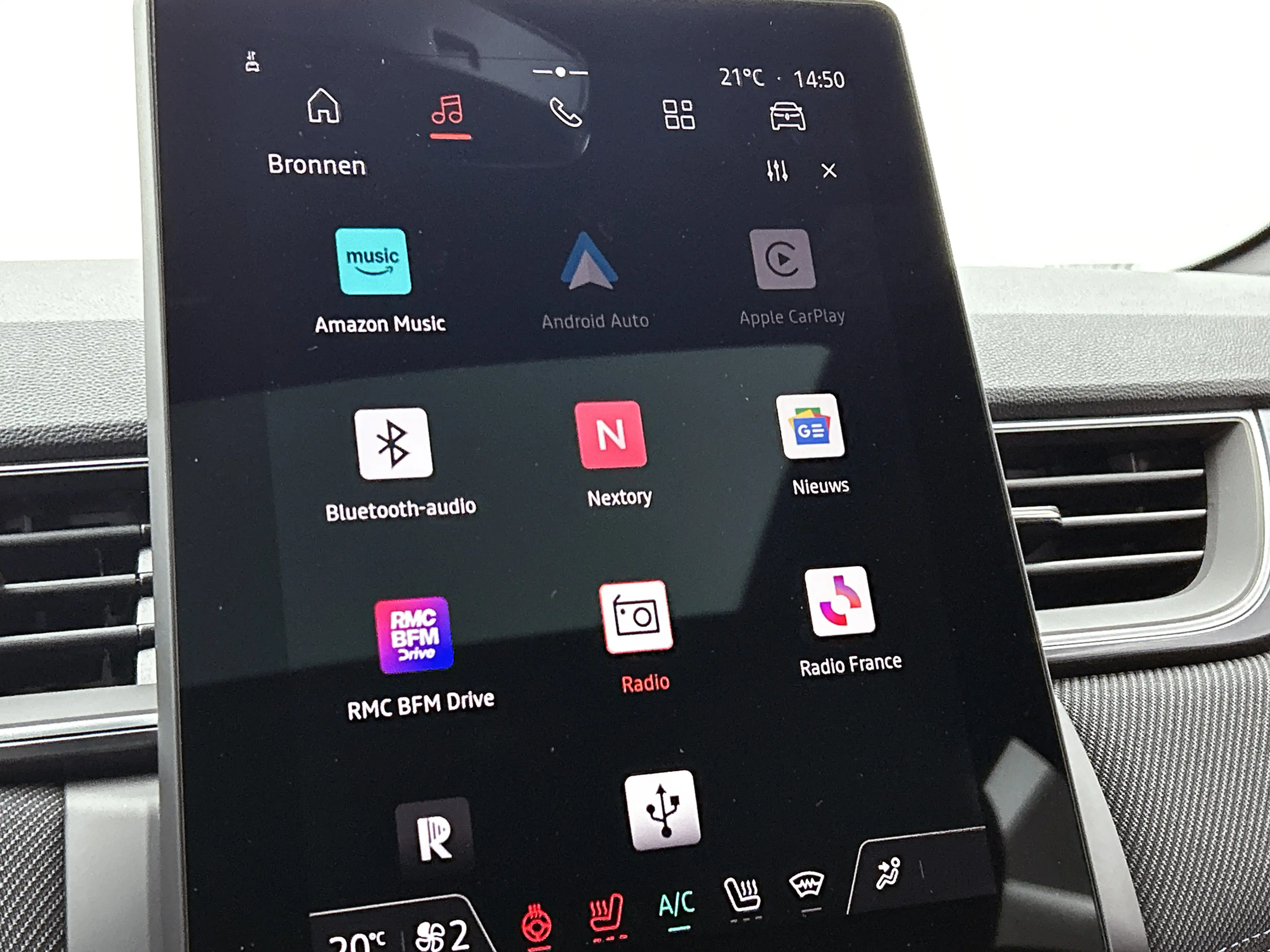 Renault Captur 1.6 E-Tech full hybrid 145 esprit Alpine Pano, H&K — photo 34