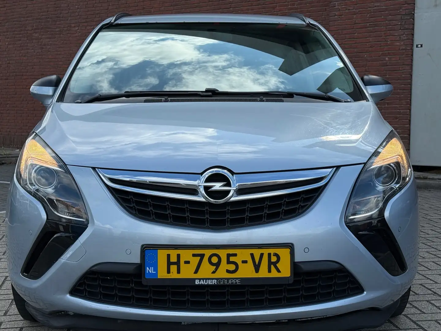 Opel Zafira Tourer 1.6 CDTI Edition 7p.|NAVI|CRUISE|TREKHAAK| Grijs - 2