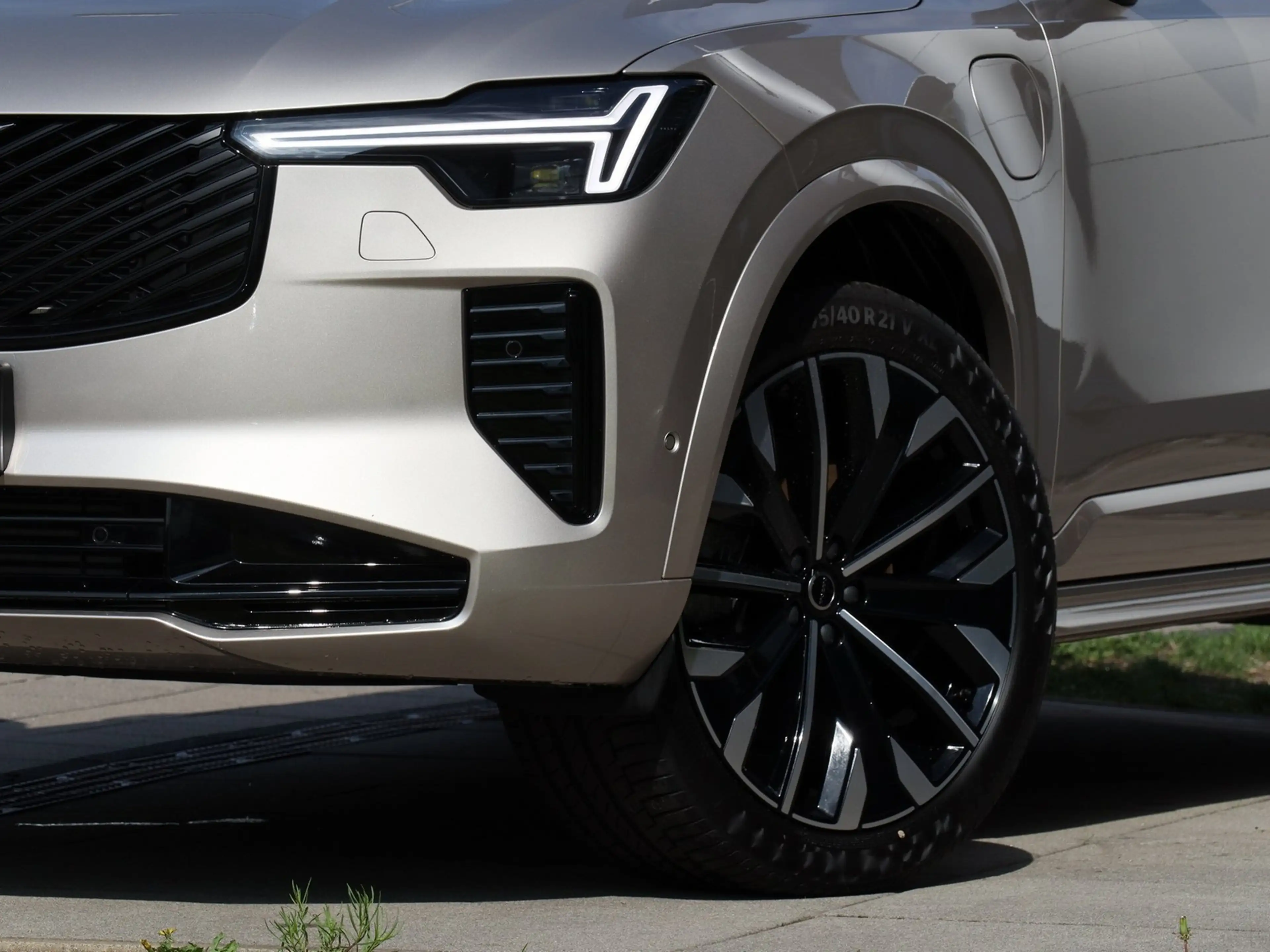 Volvo XC90 T8 AWD Reskin Ultra Dark NP:104.580,-//FOUR-C/B... — photo 5