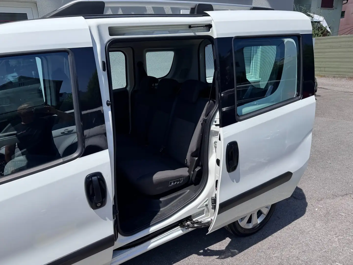 Fiat Doblo Automatik* 2- Schiebetüren* TÜV Frisch* Weiß - 2
