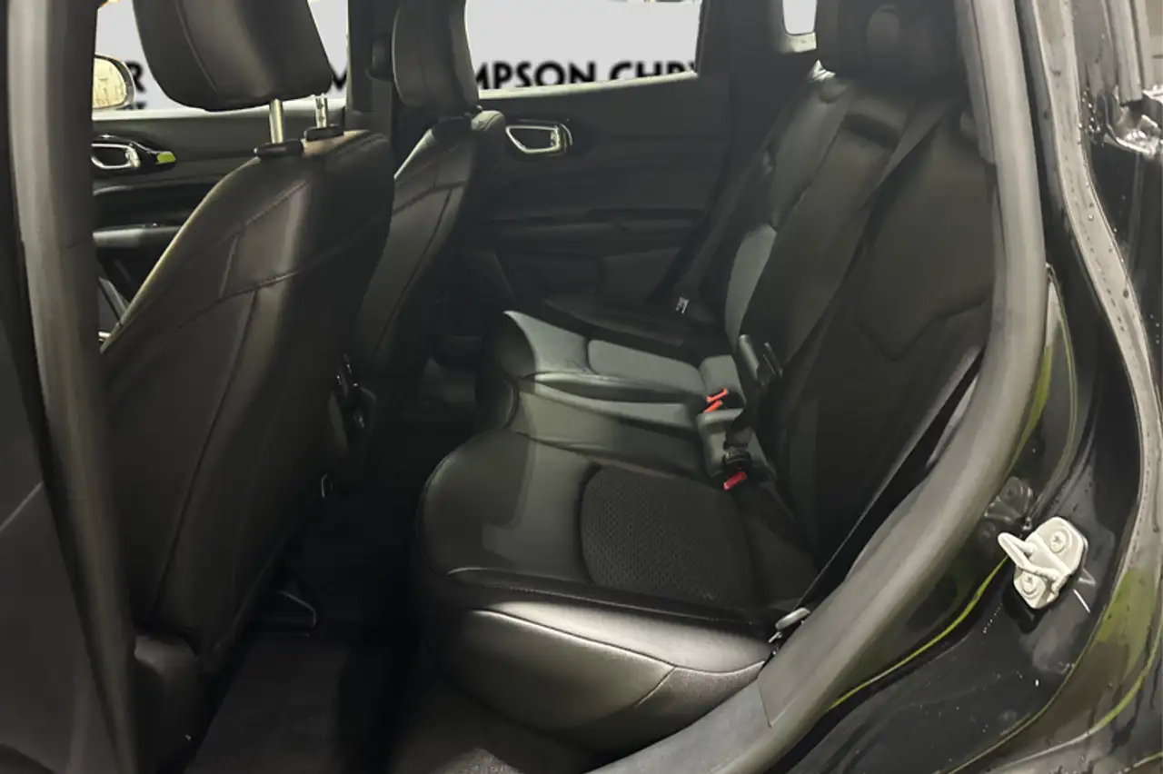 Jeep Compass снимка Jeep Compass