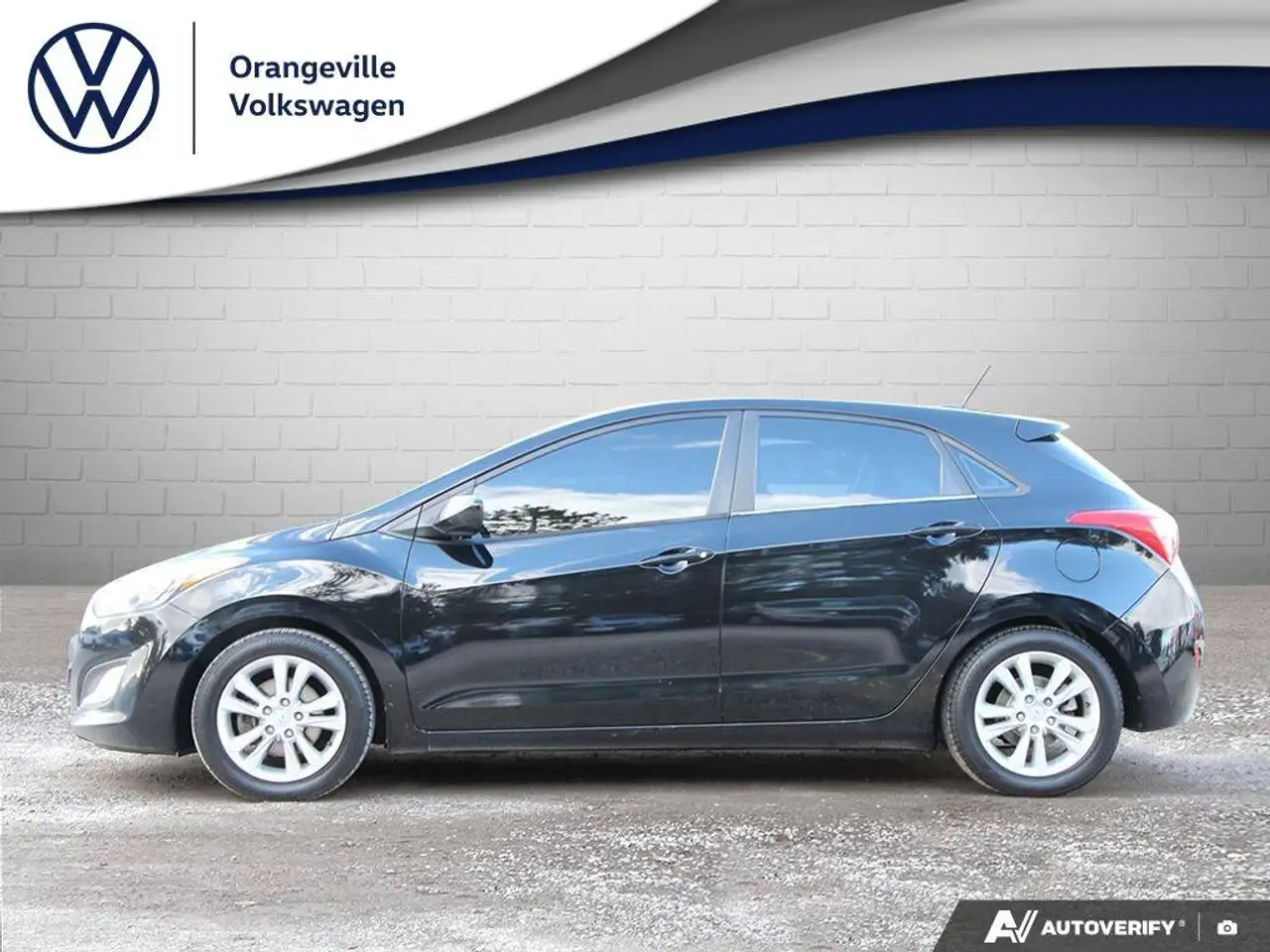 Hyundai ELANTRA снимка Hyundai ELANTRA