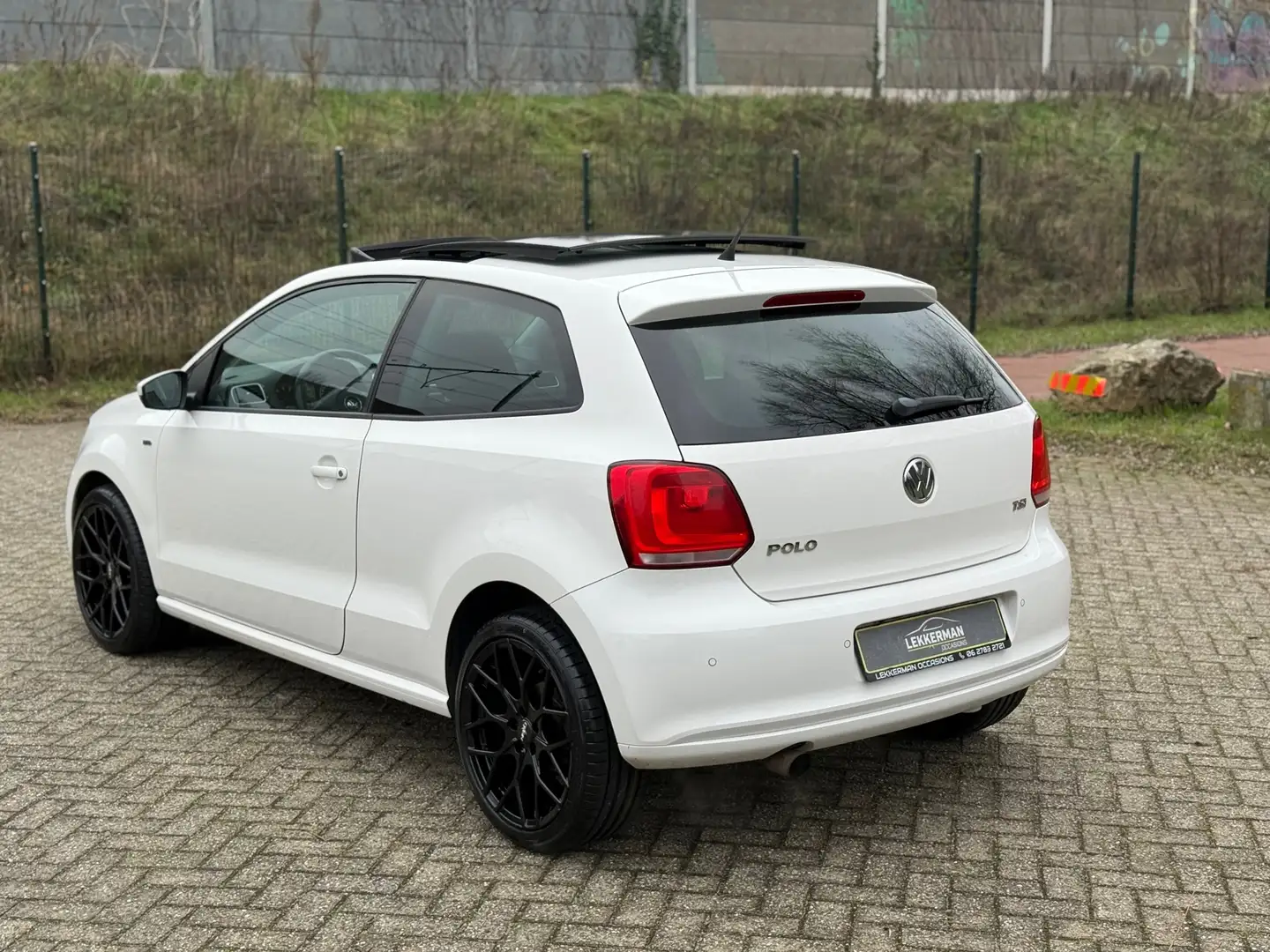 Volkswagen Polo 1.2 TSI Highline 17INCH I PANO I NWE BANDEN I CRUI Blanc - 2