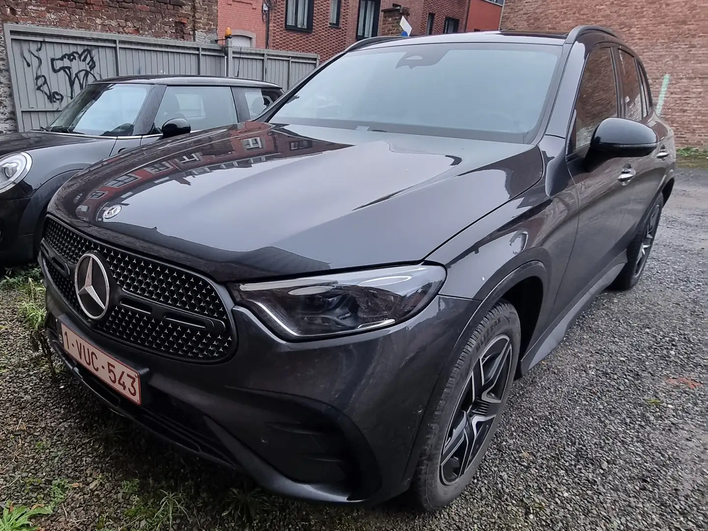 Mercedes-Benz GLC 300 GLC 300 e 4-Matic PHEV Grijs - 2