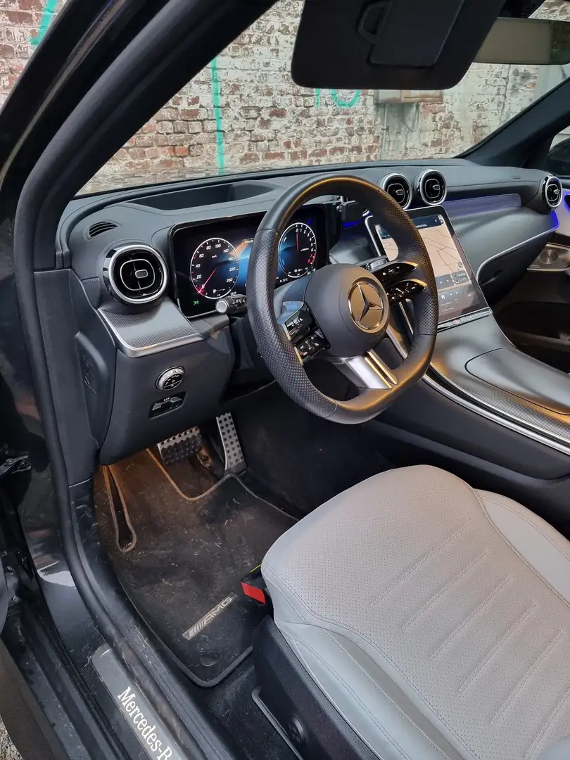 Mercedes-Benz GLC 300 GLC 300 e 4-Matic PHEV Grijs - 1